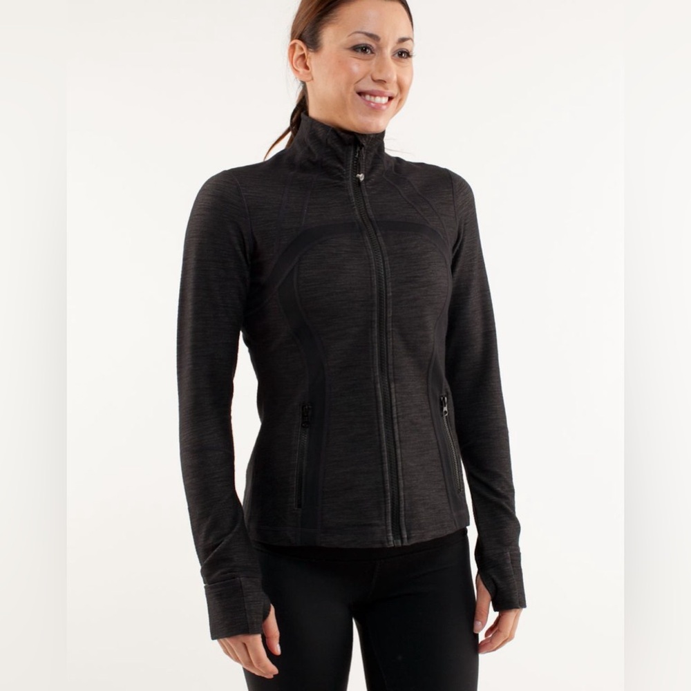 Lululemon define jacket in black slub denim - size 2